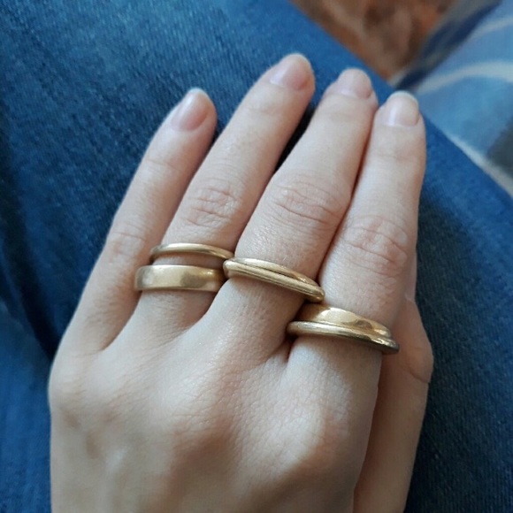 Amazing 6 Ring Hammered Geometric Set!! - Picture 1 of 7